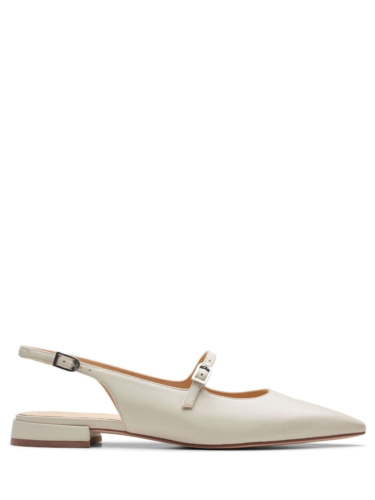 Clarks Cream Leather Sensa 15 Sligback Shoes - Image 1 of 7