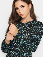 PixieGirl Petite Black Longsleeve Dress - Image 4 of 4
