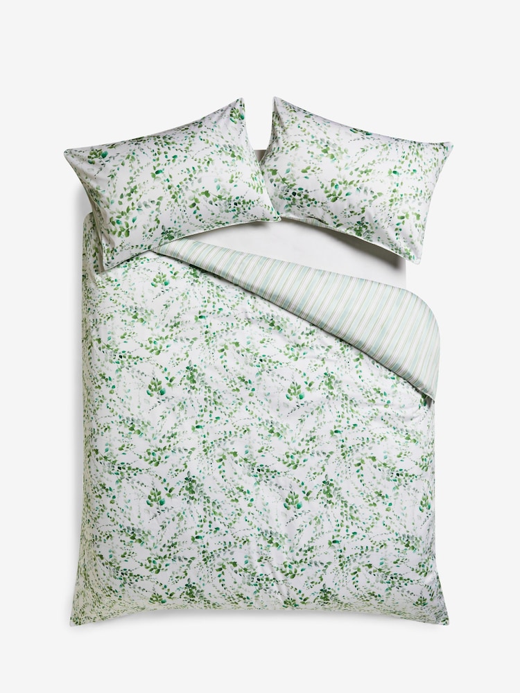 Nina Campbell Green Springtime 300 Thread Count Duvet Cover and Pillowcase Set - Image 5 of 5
