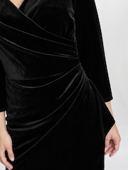 Gina Bacconi Black Zoe Velvet Wrap Dress - Image 4 of 5
