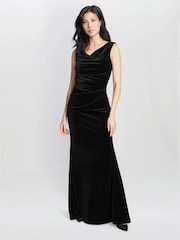 Gina Bacconi Black Selena Velvet Maxi Dress - Image 2 of 5