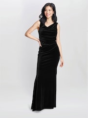 Gina Bacconi Black Selena Velvet Maxi Dress - Image 4 of 5
