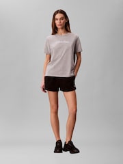 Grå - Calvin Klein Breathable Quick-Dry Travel T-Shirt - Bilde 5 av 6