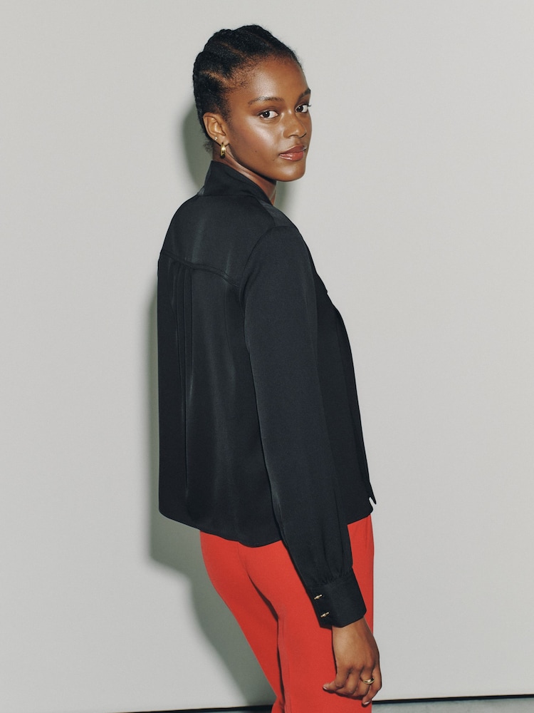 Қара - Overhead Tie Neck Long Sleeve Blouse - 4суретінің 4 суреті Қара - Overhead Tie Neck Long Sleeve Blouse - 4суретінің 4 суреті