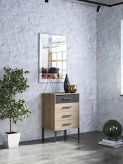 Wiemann Oak Jenson Chest of 4 Drawer Drawers - Image 1 of 2