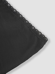 JoJo Maman Bébé Black 3-Pack Lace Trim Maternity Shorts - Image 5 of 5
