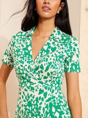 Friends Like These Green Jersey Short Sleeve Shirt Midi Dress - Image 2 of 4