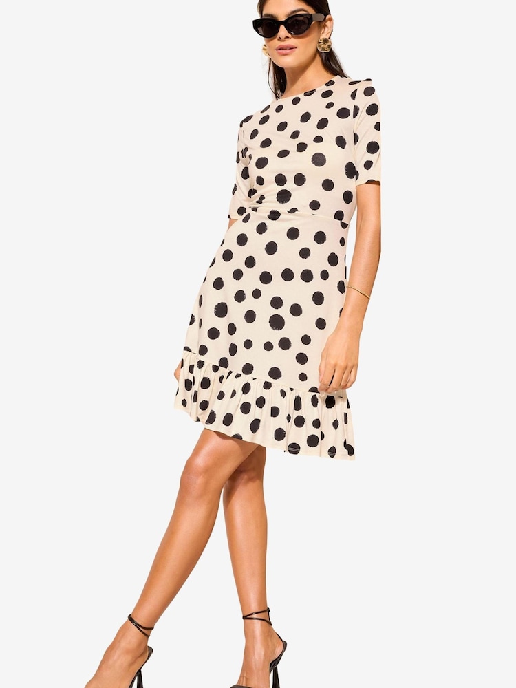 Friends Like These Black/White Print Short Sleeve Ruffle Hem Jersey Mini Dress - Image 5 of 5 Friends Like These Black/White Print Short Sleeve Ruffle Hem Jersey Mini Dress - Image 5 of 5