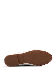 Clarks Silver Standard Fit (D) Leather Fawna Lily Shoes - Image 7 of 8