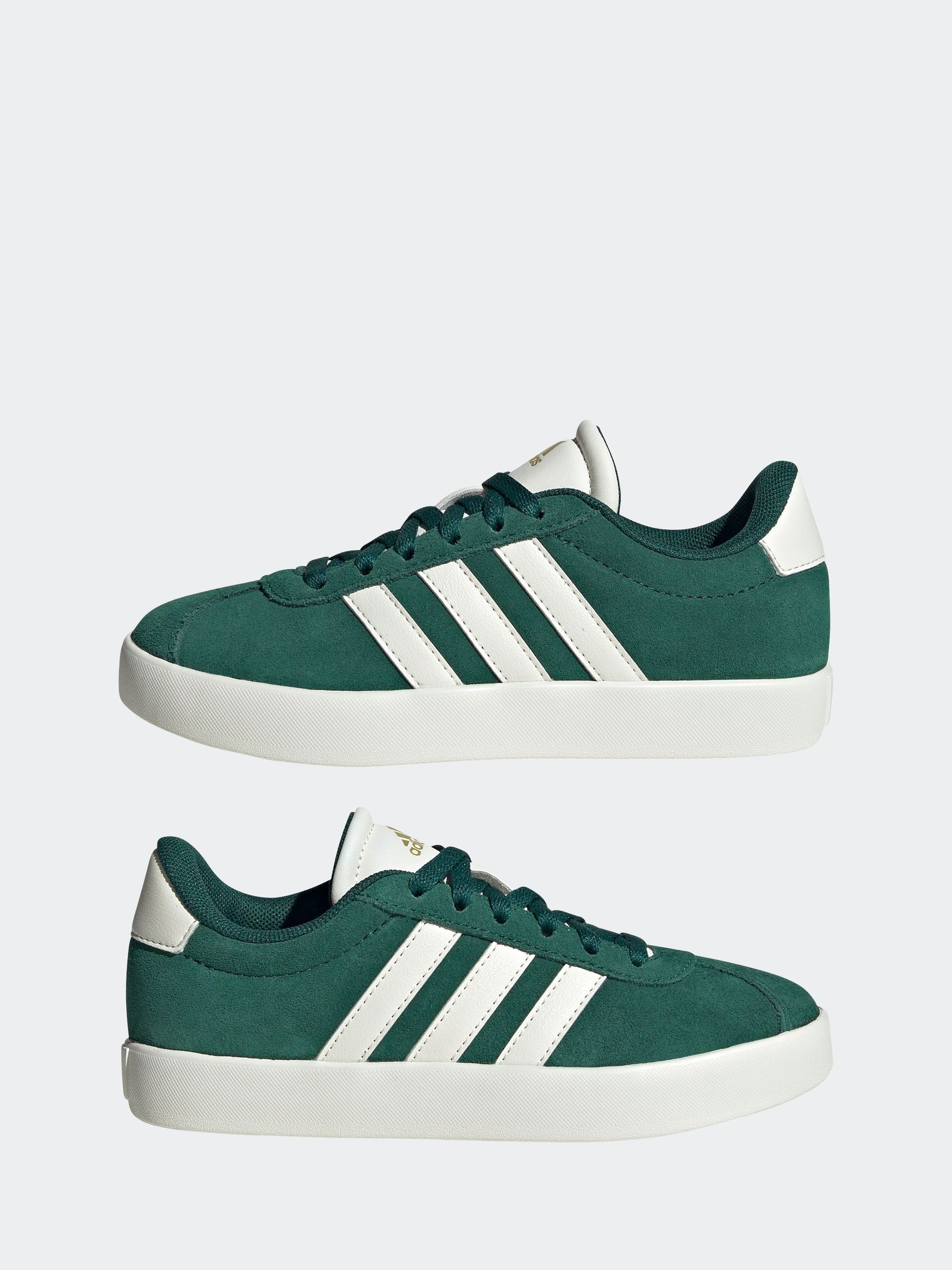 Green adidas trainers junior discount