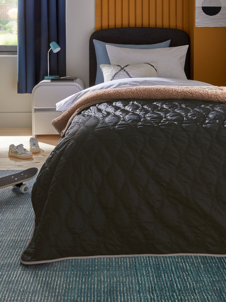 Black Quilted Super Soft Fleece Throw Blanket - Image 1 of 4