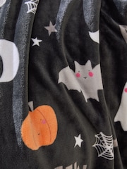 Black/Orange Halloween Bat Supersoft Fleece Throw - Image 2 of 3