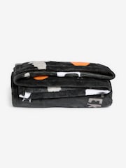 Black/Orange Halloween Bat Supersoft Fleece Throw - Image 3 of 3