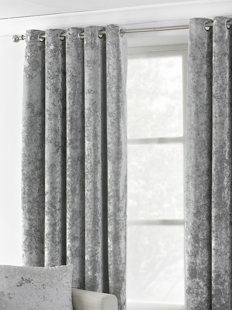 Riva Paoletti Verona Ösenvorhänge aus Knittersamt - Bild 1 von 4 Riva Paoletti Verona Ösenvorhänge aus Knittersamt - Bild 1 von 4
