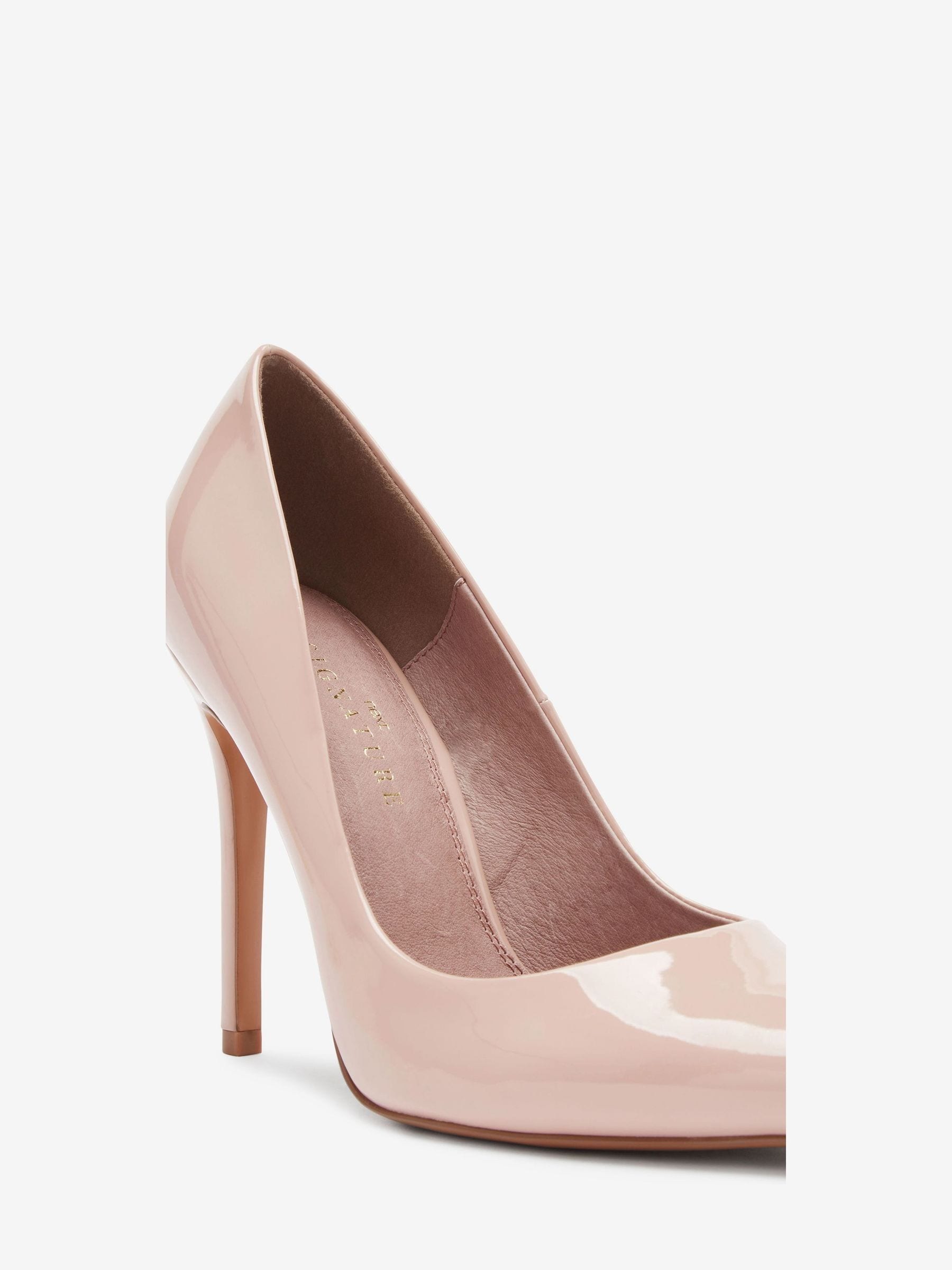 Forever Comfort Point Court Shoes