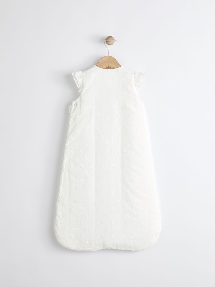 White Broderie Baby 2.5 Tog 100% Cotton Sleep Bag - Image 9 of 13