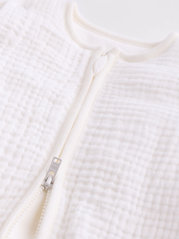Cream Muslin 2.5 Tog Detachable Sleeve Baby 100% Cotton Sleep Bag - Image 6 of 9