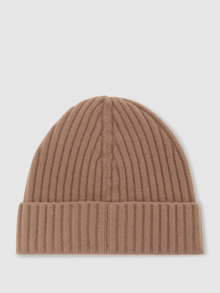 Reiss Camel Belfry Merino Wool-Blend Wide-Rib Beanie - Image 5 of 5 Reiss Camel Belfry Merino Wool-Blend Wide-Rib Beanie - Image 5 of 5