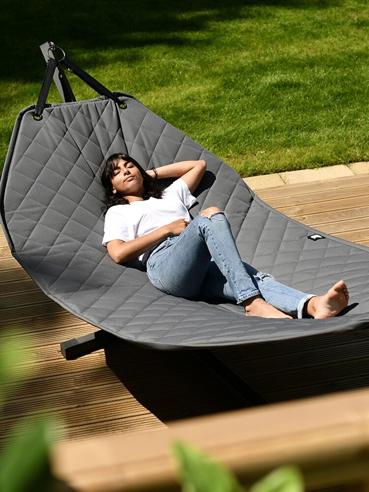Extreme Lounging Grey Garden Beanbags - Image 2 of 4