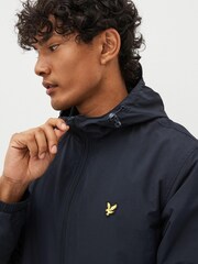 Bleu marine - Veste Lyle & Scott légère à capuche - Image 1 of 5