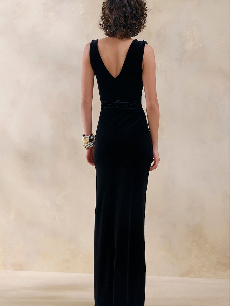 Club L London Black Jovita Velvet Cowl Neck Maxi Dress With Gathered Detailing - Image 2 of 4