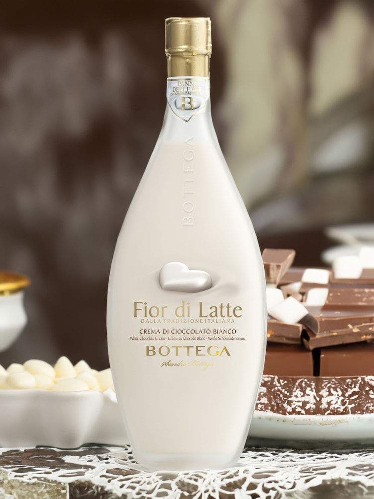 Le Bon Vin Bottega Fior di Latte White Chocolate And Grappa Single - Image 1 of 1