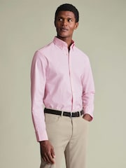 Rozā - Charles Tyrwhitt pogājams, elastīgs, mazgāts, klasiska piegriezuma Oxford krekls - Attēls 1 no 5