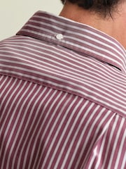 Roșu vișiniu - Cămașă stretch cu croi clasic prespălat și nasturi poplin Charles Tyrwhitt Dungă - Imaginea 3 din 6