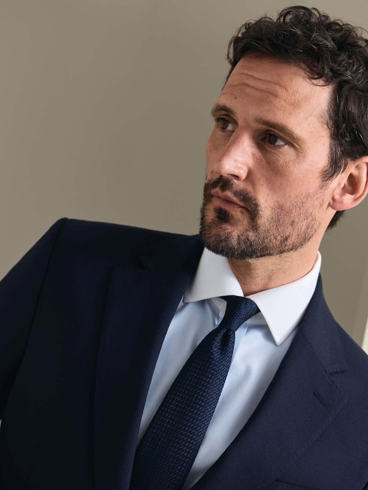 Charles Tyrwhitt Light Blue Winchester Non-Iron Twill Cutaway Classic Fit Shirt - Image 2 of 8