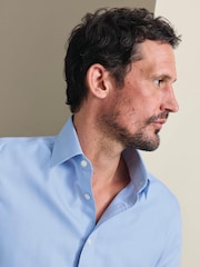 Charles Tyrwhitt Dark Blue Non-Iron Herringbone Slim Fit Shirt - Image 2 of 7