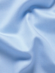 Zils - Charles Tyrwhitt negludināms, elastīgs, Trafalgar Weave auduma krekls ar izgriezumu, pieguļošs piegriezums - Attēls 7 no 8