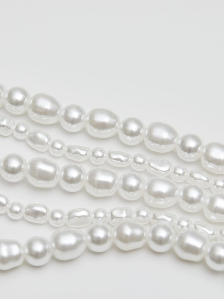 Mood White Pearl Statement Multirow Necklace - Image 3 of 3