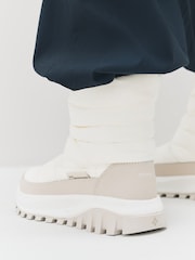 Bela - Columbia Snowtrot Mid Quilted Snow gležnjarji - Slika 12 iz 13