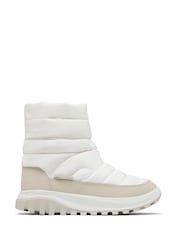Columbia Snowtrot Mid Quilted Snow Boots - Image 2 of 10