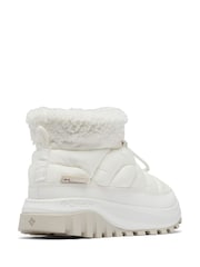 Blanco - Botas de caña baja acolchadas para la nieve Snowtrot de Columbia - Imagen 4 de 5