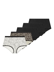 Yours Curve Natural Full Briefs Pack Of 5 - Image 5 of 8