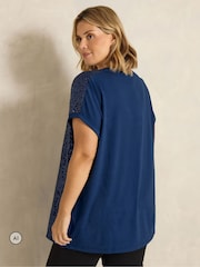 Evans Sequin Embellished Top - صورة 3 من 6