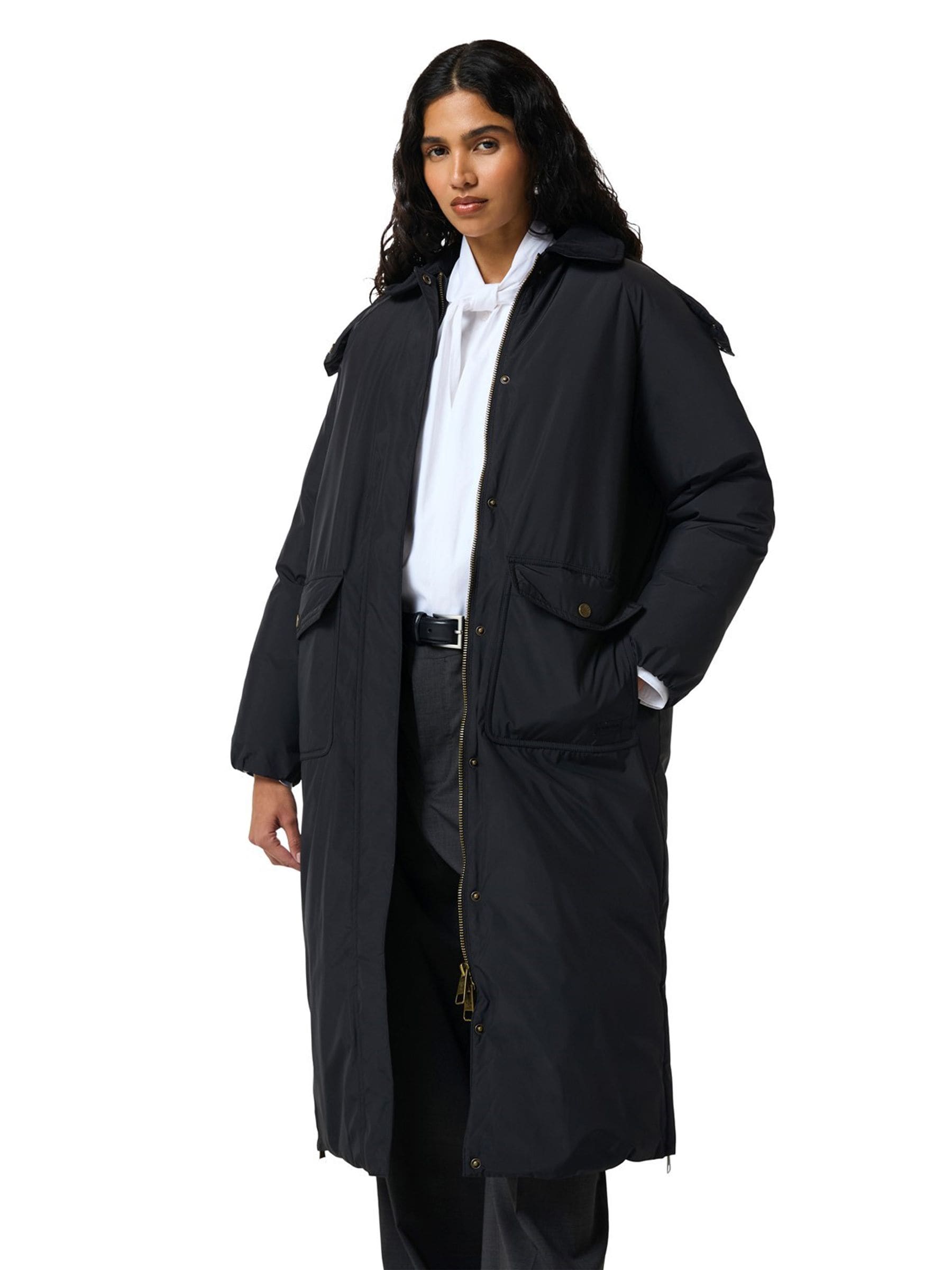 Hunter Women's Black Victoria Originals Long Quilted Jacket