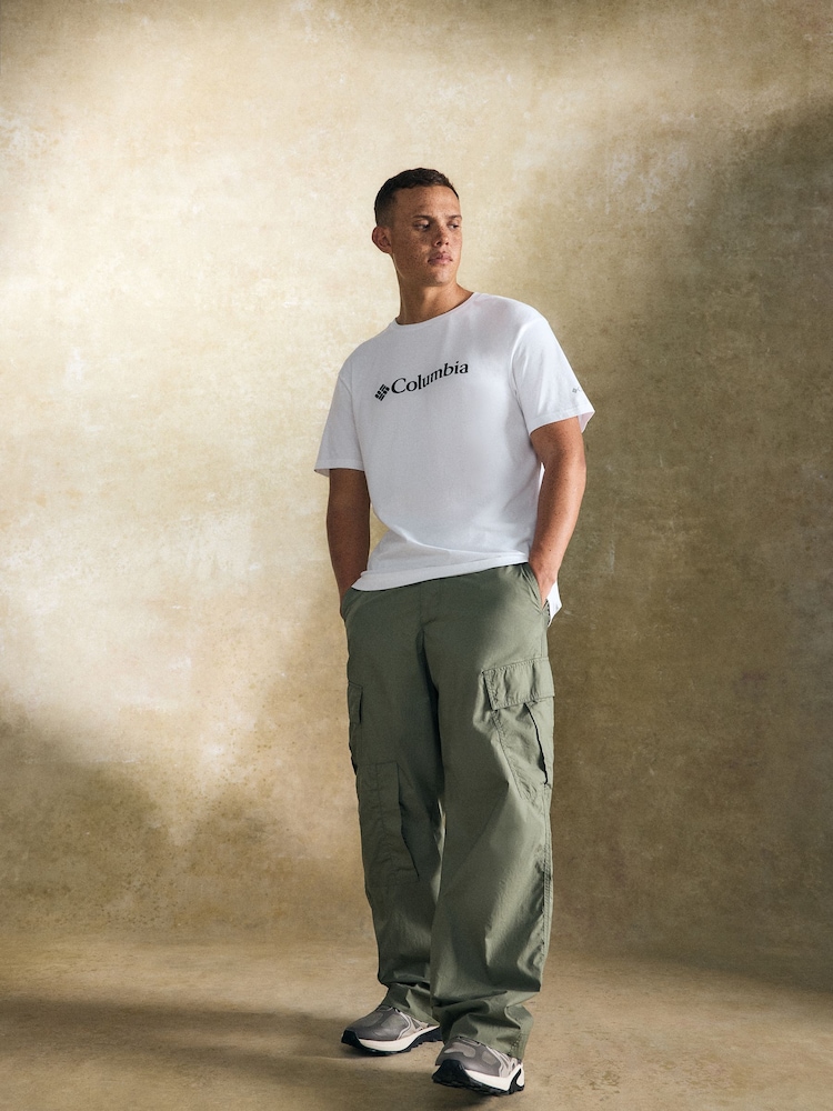 Columbia CSC Basic Logo Black T-Shirt - Image 2 of 3