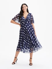 Blau - Scarlett & Jo Carole Sunray Plissiertes Midikleid mit Wickeloberteil - Bild 1 von 4