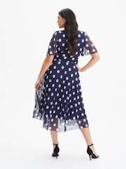 Blau - Scarlett & Jo Carole Sunray Plissiertes Midikleid mit Wickeloberteil - Bild 2 von 4