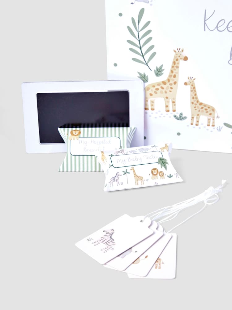 JoJo Maman Bébé Welcome Little One Baby Keepsake Memory Box - Image 9 of 9
