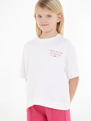 Bela majica s kratkimi rokavi in napisom Tommy Hilfiger Kids - Slika 1 iz 6