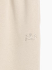 Gap Cream Vintage Soft Relaxed Logo Joggers (4-13yrs) - Image 5 of 5