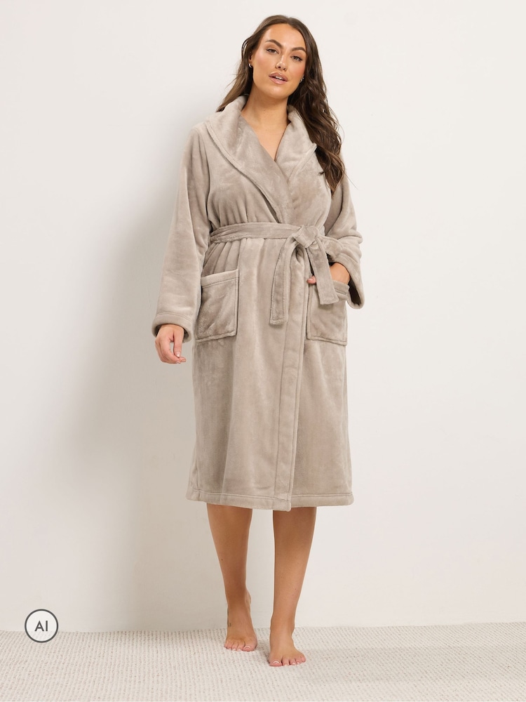 Yours Curve Brown Luxe Dressing Gown - Image 2 of 6 Yours Curve Brown Luxe Dressing Gown - Image 2 of 6