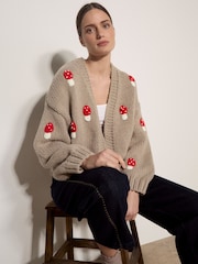 Apricot Brown Mushroom Appliqué Chunky Knit Cardigan - Image 5 of 5