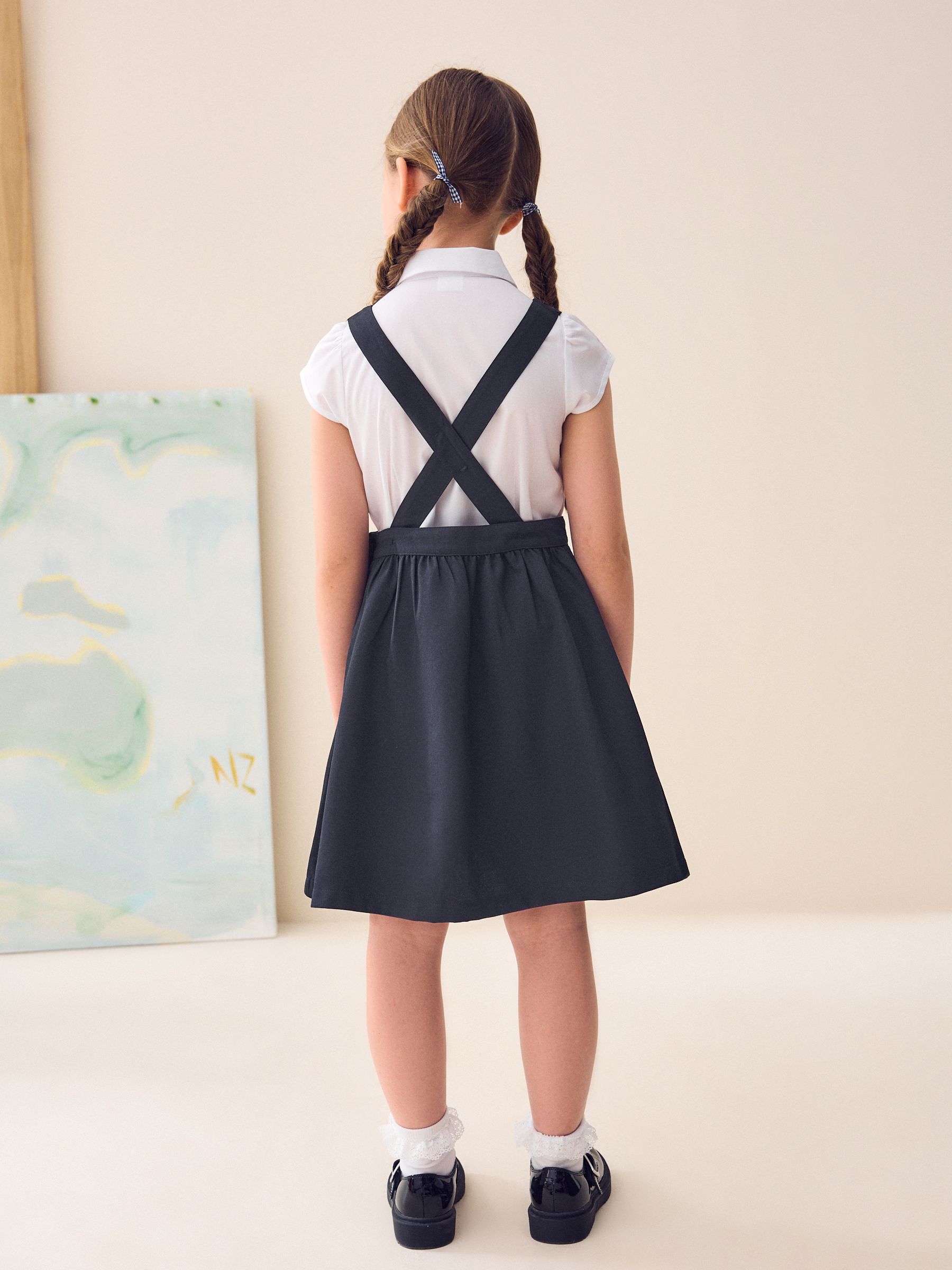 Pinafore skirt pockets top