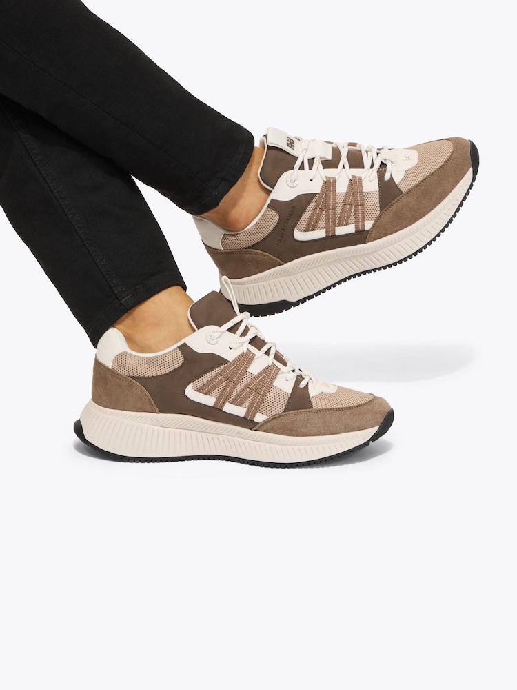 Brun - KG Kurt Geiger Jasper Webbing Trainers - Bilde 2 av 5 Brun - KG Kurt Geiger Jasper Webbing Trainers - Bilde 2 av 5