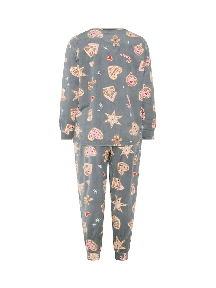 Yours Curve Grey Gingerbread Fleece Pyjama Set - Image 6 of 6 Yours Curve Grey Gingerbread Fleece Pyjama Set - Image 6 of 6