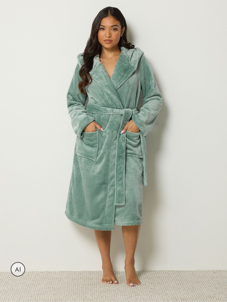 PixieGirl Petite Green Super Luxe Hooded Dressing Gown - Image 2 of 4 PixieGirl Petite Green Super Luxe Hooded Dressing Gown - Image 2 of 4